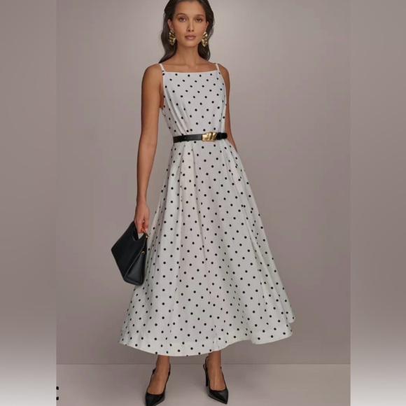 Donna Karan New York a Elegant Polka Dot Dress with belt and pockets BRAND NEW - Picture 2 of 5